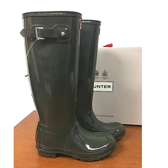 hunter dark olive rain boots